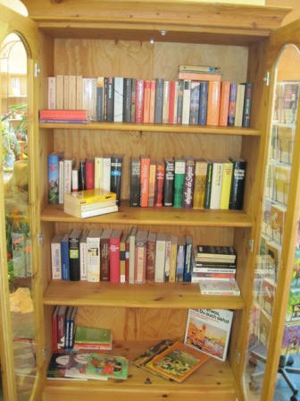 bücherschrank